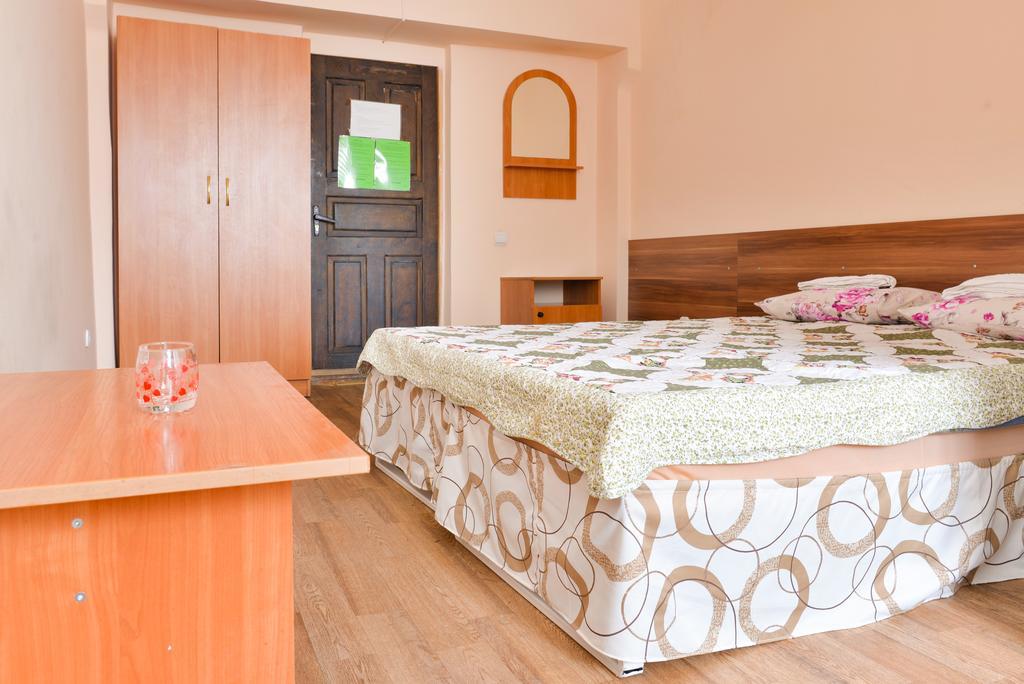 Economy Hotel Zhyger อัสตานา ภายนอก รูปภาพ
