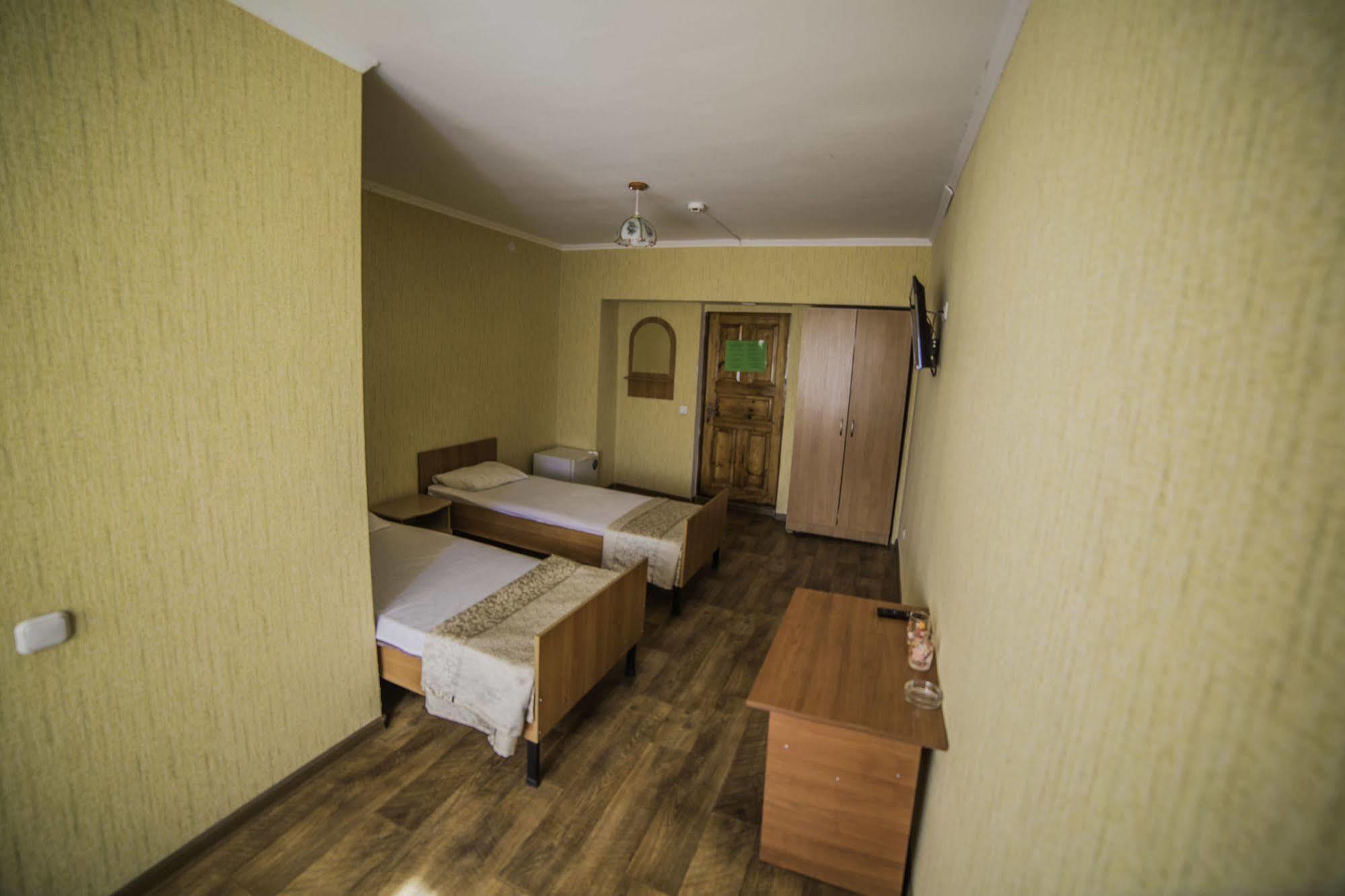 Economy Hotel Zhyger อัสตานา ภายนอก รูปภาพ
