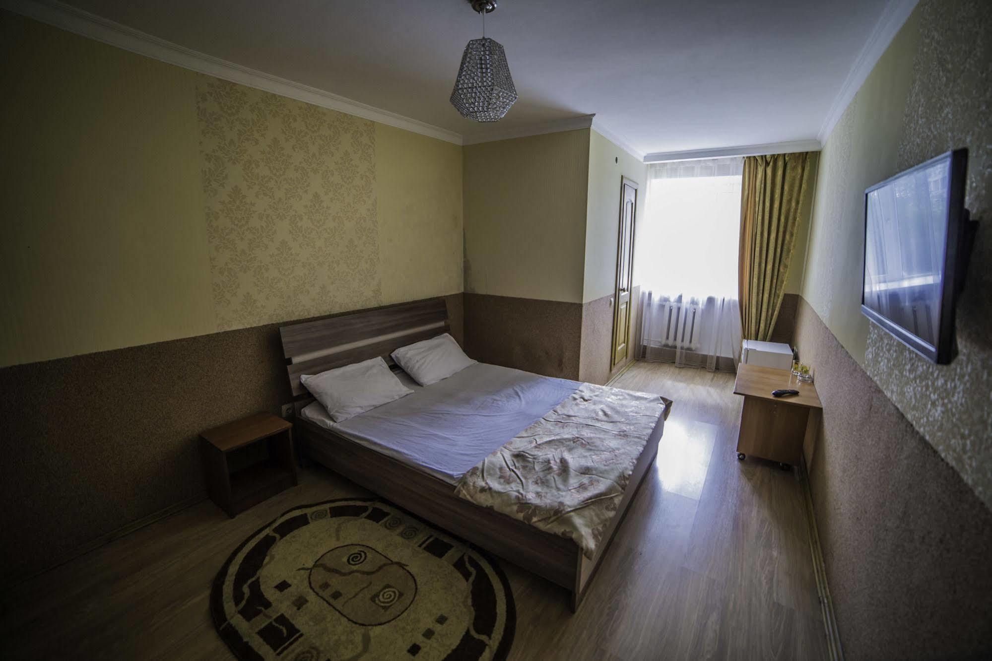Economy Hotel Zhyger อัสตานา ภายนอก รูปภาพ
